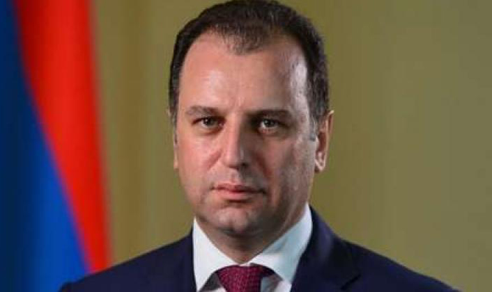 وزیر دفاع ارمنستان امشب وارد تهران میشود وزیر دفاع ارمنستان امشب وارد تهران میشود