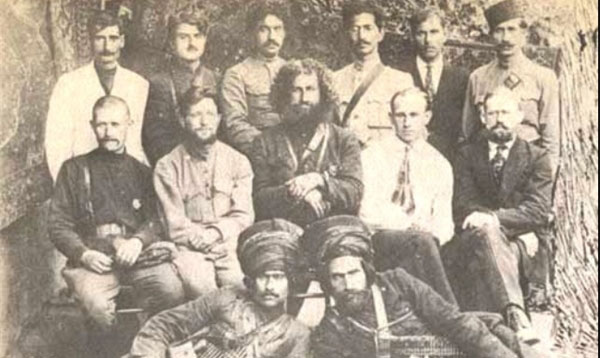 جمعآوری بیش از هزار عکس و نگاتیو از دوران پهلوی اول و دوم و قیام جنگل جمعآوری بیش از هزار عکس و نگاتیو از دوران پهلوی اول و دوم و قیام جنگل