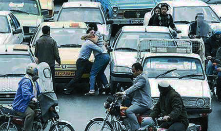 كاهش 1.7 درصدی مراجعان نزاع به پزشکی قانونی كاهش 1.7 درصدی مراجعان نزاع به پزشکی قانونی