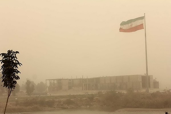 ریزگردهای 13ساله که نفس خوزستان را به شماره انداخت /خداحافظی با میهمان ناخوانده در گرو توجه مسئولان