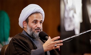 گروه‌های انقلابی وحدت و همگرایی خود را حفظ کنند/ دلسوزان علاقمند به وحدت هستند