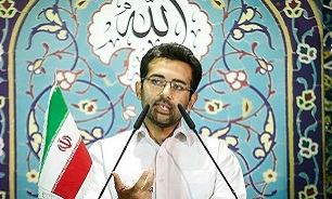 راه حل مشکلات کشور حاکم شدن نگاه انقلابی است/ مردم درباره رسیدگی به حقوق‌های نجومی خبر خوش نشنیدند