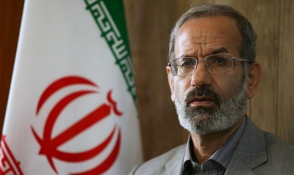 فلسطین را پرچم وحدت در جهان اسلام کنیم