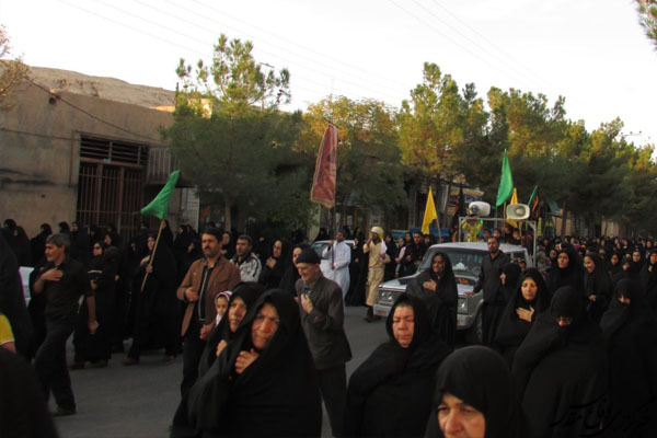 حرکت نمادین کاروان امام حسین به سمت کربلا در جاجرم+تصاویر