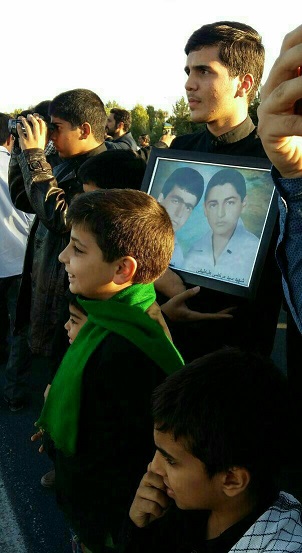پیکر مطهر سردار شهید حسن آزادی و همرزمان شهیدش وارد مشهدالرضا شد + تصاویر