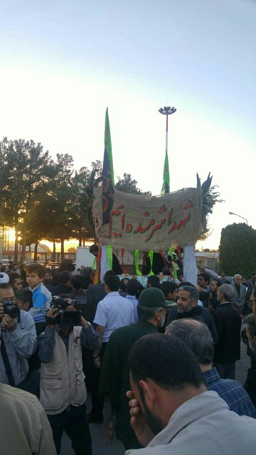 پیکر مطهر سردار شهید حسن آزادی و همرزمان شهیدش وارد مشهدالرضا شد + تصاویر