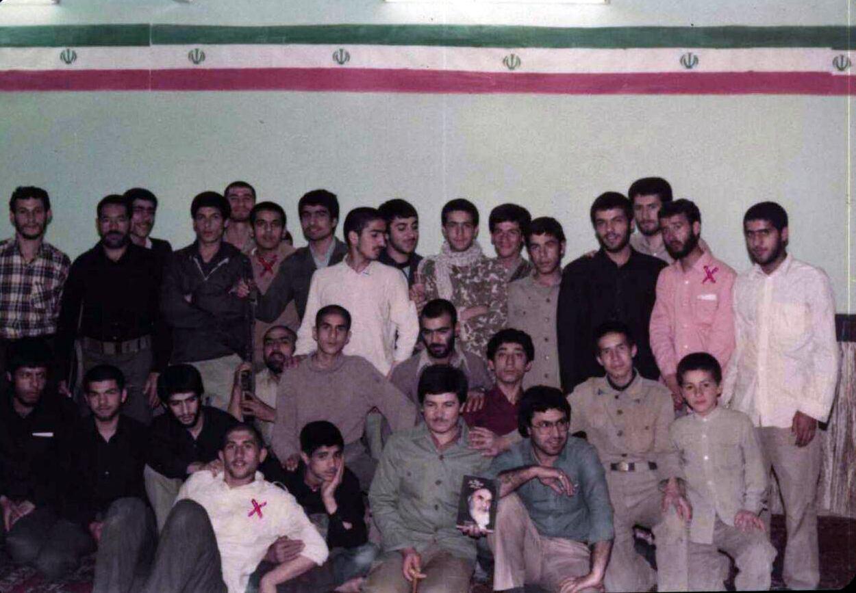 کارخانه انسان سازی یک مسجد با 45 شهید دفاع مقدسی