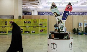تبلیغی در سطح شهر ندیدم/ گویا مسئولان، نمایشگاه ملی کتاب دفاع مقدس را جدی نگرفته‌اند