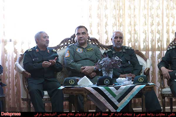 دیدار مدیر کل حفظ آثار  آذربایجان شرقی با خانواده‌های معظم شهدا در تبریز / تصاویر