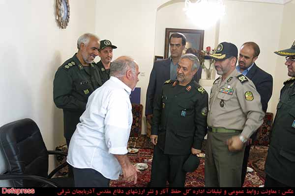 دیدار مدیر کل حفظ آثار  آذربایجان شرقی با خانواده‌های معظم شهدا در تبریز / تصاویر