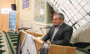 شهدا به ما آموختند که با تسلیم شدن و سازش با استکبار و ابرقدرت ها نمی توان پیشرفت کرد