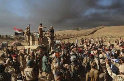 عکس/ خوشحالی ارتش عراق از پاکسازی حومه موصل