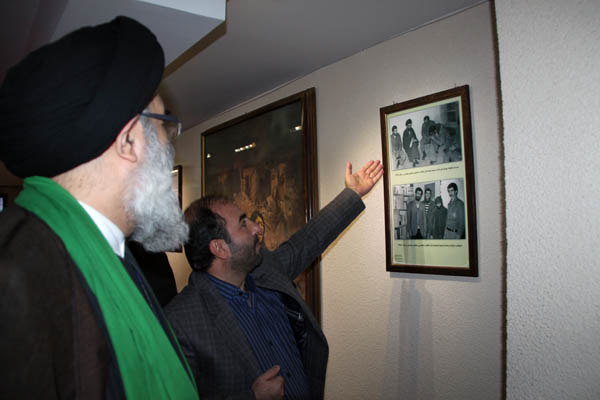 بازدید نماینده ولی فقیه در البرز از مرکز فرهنگی دفاع مقدس همدان
