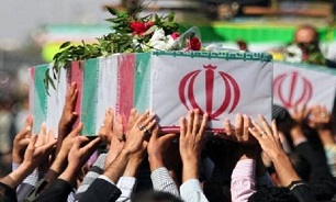 پیکر مطهر دو تن از شهدای تروریستی حله در دزفول تشییع می‌شود