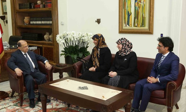 دیدار خانواده امام موسی صدر با میشل عون+ عکس