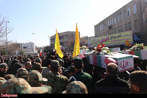 تصاویر/ مراسم تشییع پیکرهای مطهر و منور 7 شهید گمنام دوران دفاع مقدس در تبریز