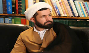 همایش تجلیل از طلاب و روحانیون ایثارگر استان مرکزی برگزار می‌شود