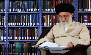 اهدای بیش از ۱۸ هزار نسخه خطی و سنگی از سوی امام خامنه‌ای به یک کتابخانه