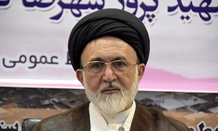 دشمن از غفلت ها برای ضربه زدن سوءاستفاده می کند