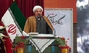 ولایتمداری اولین گام تحقق بخشیدن به آرمان‌های شهداست
