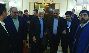 جمعی از نمایندگان مجلس برای بازدید از مناطق زلزله‌زده وارد کرمانشاه شدند