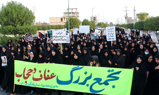 راهپیمایی مدافعان عفاف و حجاب در مشهد برگزار می‎شود