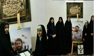 اهدای مدال قهرمانی توسط ورزشکار قائمشهری به دختر شهید مدافع حرم «محمد بلباسی» اهدای مدال قهرمانی توسط ورزشکار قائمشهری به دختر شهید مدافع حرم «محمد بلباسی»
