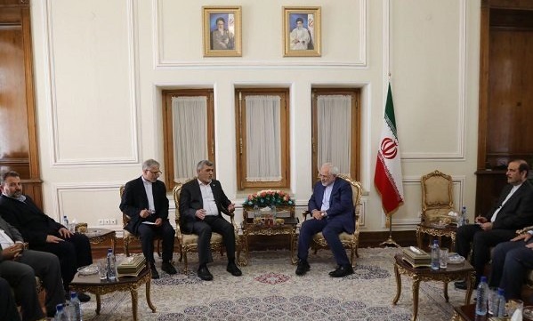 دیدار هیئت جنبش حماس با ظریف/ تشکر از موضع ایران در قبال فلسطین