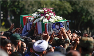 مادر شهید «جنگجو» به فرزند شهیدش پیوست مادر شهید «جنگجو» به فرزند شهیدش پیوست