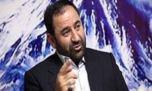 تفکر عاشورایی و انقلابی پیروز میدان و نجات‌بخش بشریت است/ بسیج مردمی شجاعانه در برابر جریان تکفیری ایستاد
