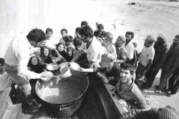 مقاومت جوانان خرمشهری با دستان خالی/ شهر سقوط کرد اما «ایمان» نه