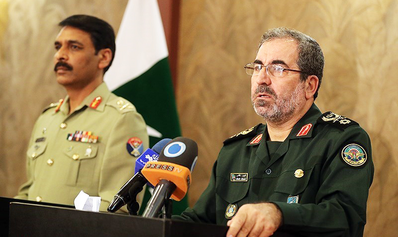 ایران و پاکستان نقش مهمی در مقابله با تروریسم دارند