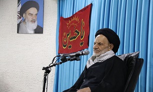 رفاه طلبی ها سبب افزایش طمع دشمن می شود/ اهمیت ترویج تفکر بسیجی رفاه طلبی ها سبب افزایش طمع دشمن می شود/ اهمیت ترویج تفکر بسیجی