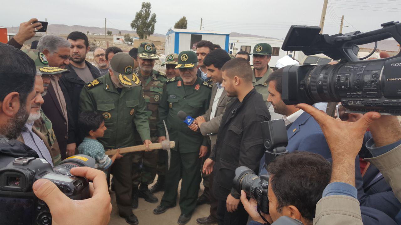 وزارت دفاع 50 واحد مسکونی برای مردم روستای قلعه‌داری می‌سازد