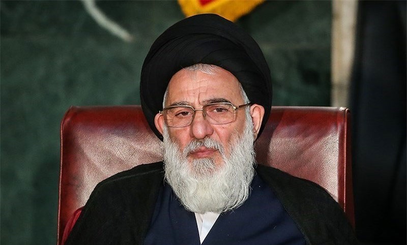 مسئولان برای حل مشکلات معیشتی مردم گام‌های جدی بردارند