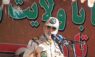 حضرت امام، با فرمان تاریخی خود به ارتش تولدی دویاره داد