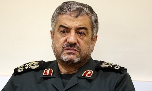 رزمایش پیامبر اعظم نمایش توان دفاعی ایران در مقابل تهدیدات دشمن است