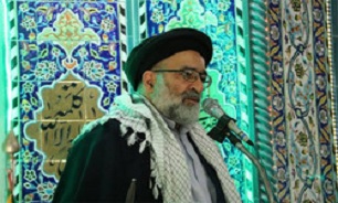 ملت ایران در دفاع از آرمان های انفلاب مصمم است