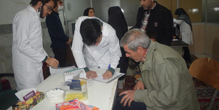 درمان درد‌های مردم در دست پزشکان جهادگر قمی/ انقلاب درمانی سفیران سلامت در چهلمین سالروز انقلاب
