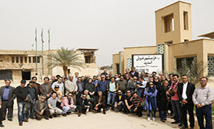 بازدید کاروان 2500 نفری از مرکز فرهنگی و موزه دفاع مقدس خرمشهر