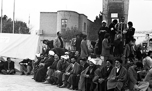 منشور وظایف روحانیت در چهلمین سالگرد پیروزی انقلاب اسلامی