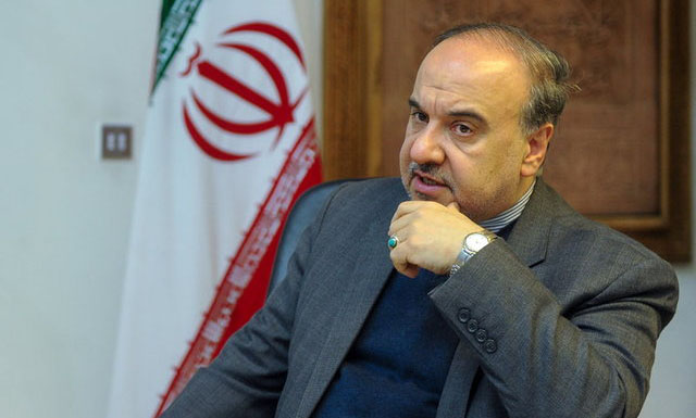 فرهنگ و هنر ابزار مناسبی برای انتقال دوران پرافتخار کشورمان به نسل آینده است