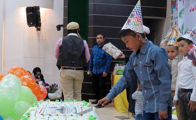 جشن تولد فرزندان اردیبهشتی شهدای فاطمیون+ تصاویر