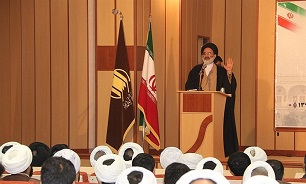 نماینده ولی فقیه در جهاد کشاورزی: ارائه طرح احیای جهاد سازندگی