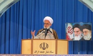 دولت می‌خواهد با فروش ارز حقوق و یارانه مردم را تأمین کند