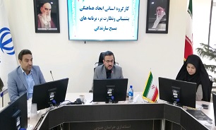 همه دستگاه ها در کنار بسیج قرار بگیرند