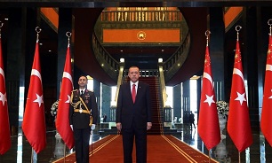 اردوغان در مراسم تحلیف: همه کشورهای منطقه برادر ما هستند/ با تروریسم مبارزه می‌کنیم