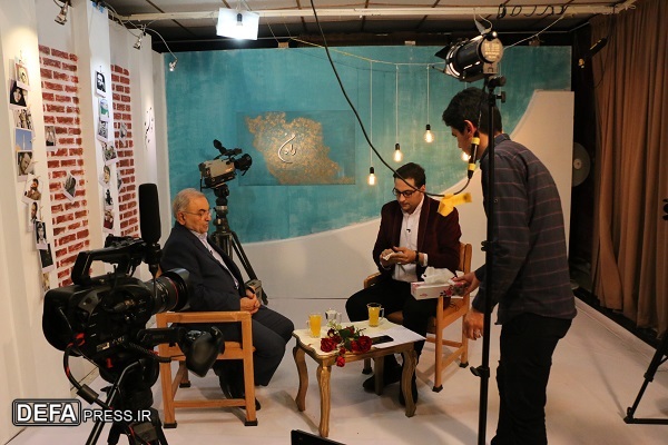 تولید ۴۰ برنامه تلویزیونی با عنوان «راه من» به مناسبت چهلمین سال پیروزی انقلاب در قم