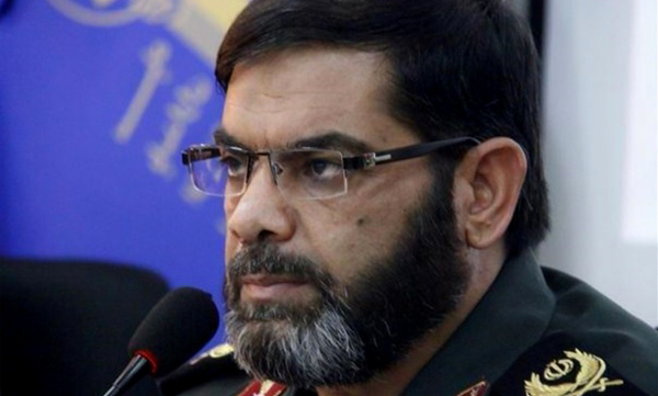بازدید سردار پاکپور از محل شهادت شهدا در میرجاوه