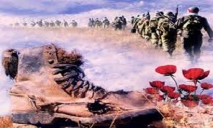 شهداء و رزمندگان باعث شدند که ما امروز بتوانیم آمریکا را تهدید کنیم